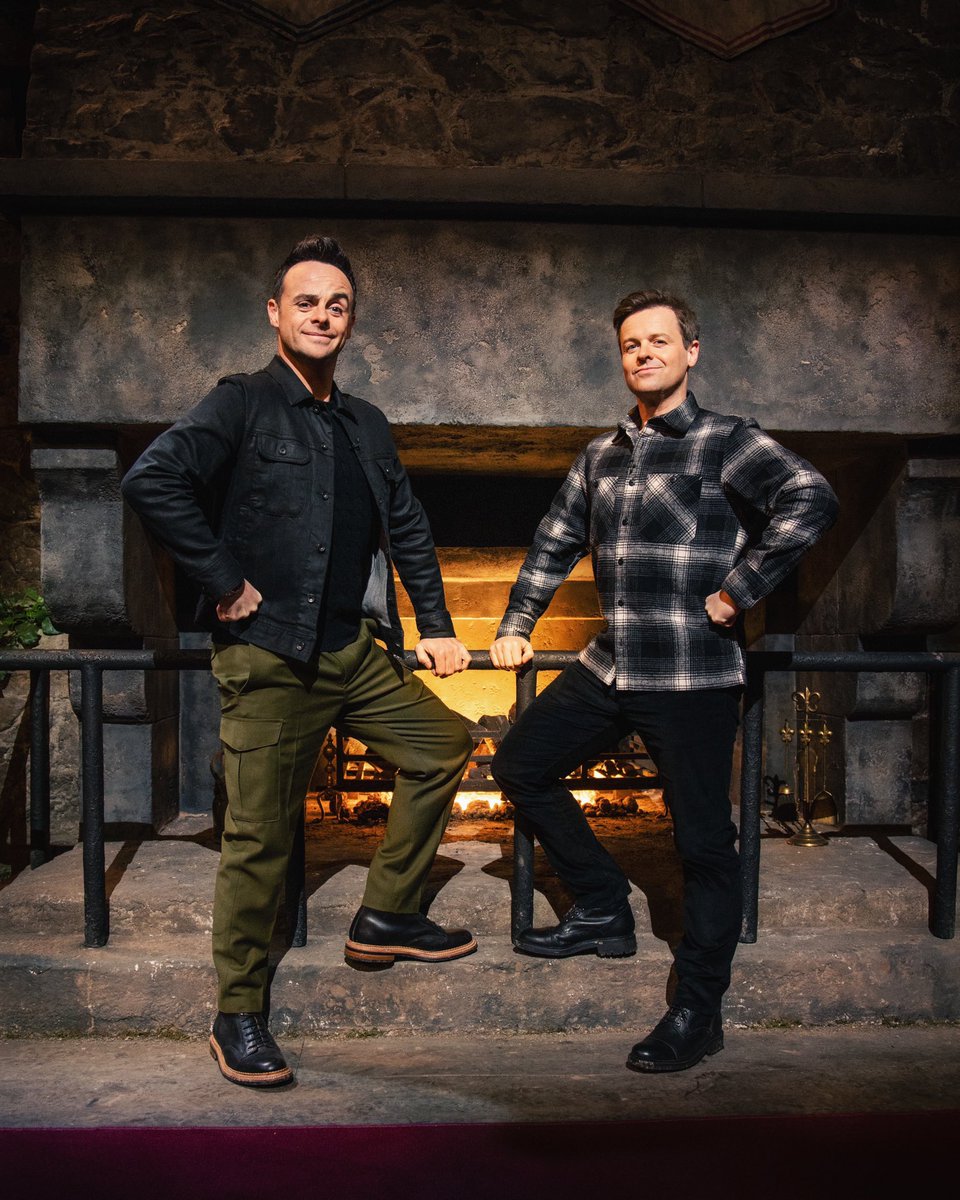 Carry on up the Castle 🏴󠁧󠁢󠁷󠁬󠁳󠁿
<a href="/antanddec/">antanddec</a> <a href="/stylingcostume/">Emma Salmon</a> <a href="/imacelebrity/">I'm A Celebrity... Get Me Out Of Here!</a> grooming by me 😃