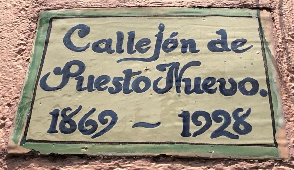 JesusPetlacalco's tweet photo. Comparto crónica mercedaria, en esta ocasión para hablar de la antigua nomenclatura del #barriodelamerced https://t.co/cUFeSMoCyT @Cuauhtemoc_1521 @cronicabanqueta @Cesarbuenrostro @vozandante @JuanAstrolab @06080observa @06000Observa @pilar_rm1362 @conyferamx @mechediazortega https://t.co/beeaxCjkJA