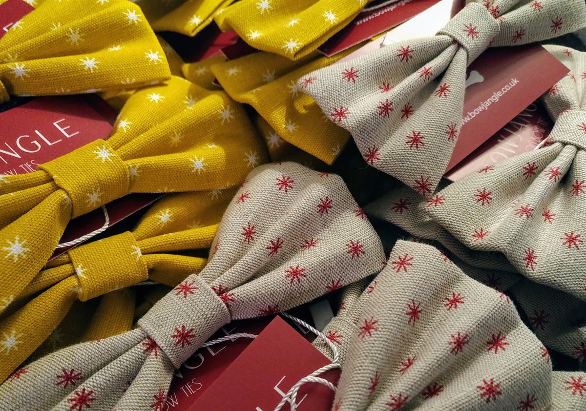 BowjangleDogs's tweet photo. Bowjangle Classical Star #dogbowties all handmade and ready to be packed! The perfect present for a dog you love this Christmas #presentsfordogs #stylishdogs #Christmasgifts
https://t.co/T3hZTroNRP https://t.co/8KnOZozg7Y