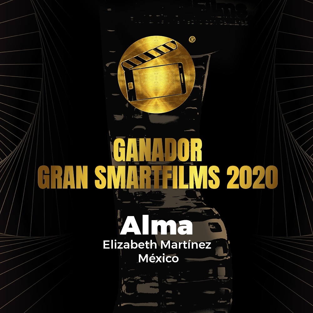smartfilmsmx's tweet photo. Una mujer mexicana se ha llevado el Gran SmartFilms este 2020.

¡Esto hay que celebrarlo! ♥️🥳

Felicidades a Elizabeth Marlo por haber puesto el ALMA en tu corto.

#YoSoySmartFilms #GranSmartFilms #SmartFilmsMx https://t.co/5SxXhLz5I1