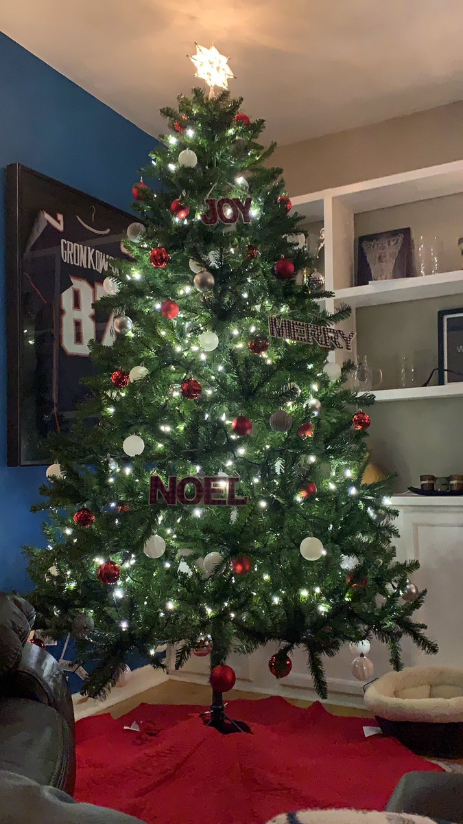 breneman_ms's tweet image. The best time of year🎄