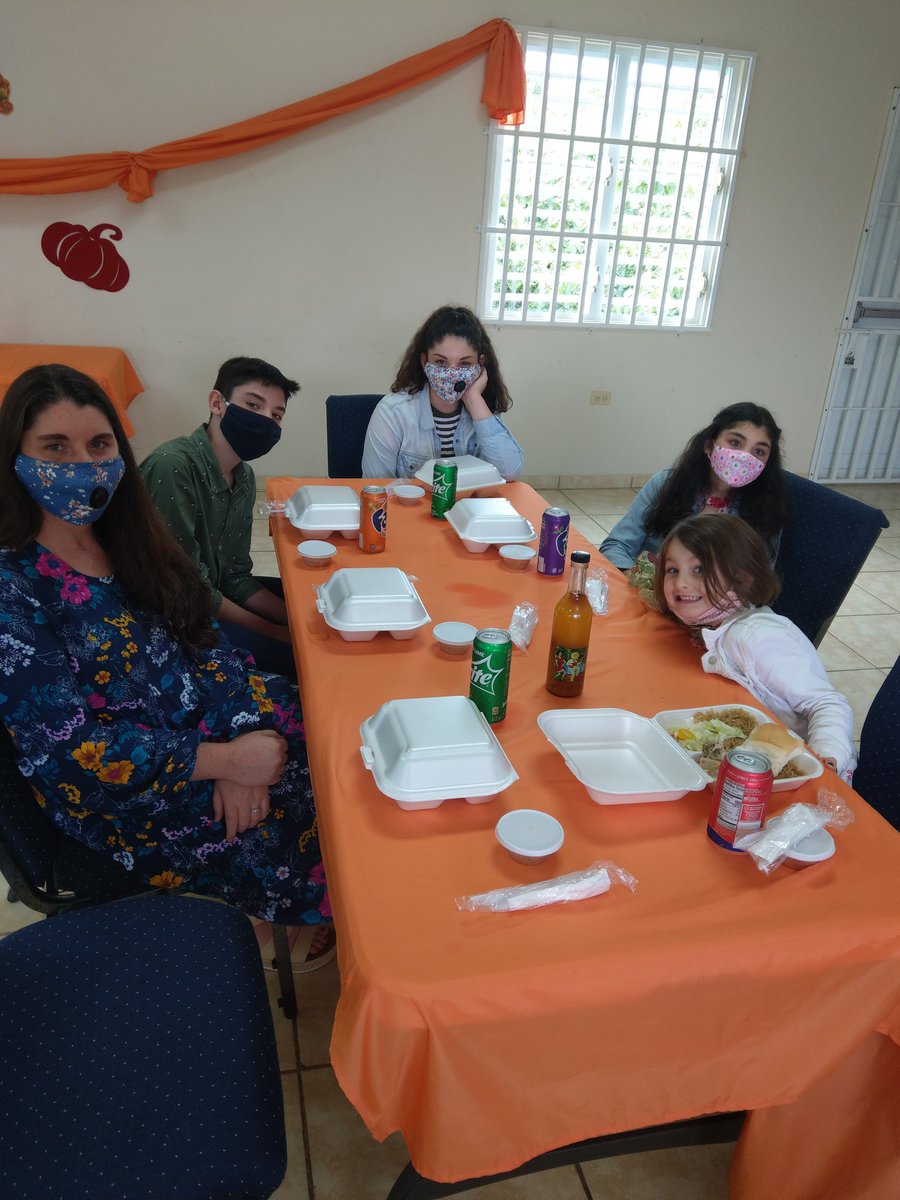 ctvmin's tweet photo. We had a great day in the Lord's house! With COVID-19 restrictions increasing on the island, the church is finding new ways to meet and still comply. Today, the church provided to-go lunches to share a meal together for Thanksgiving. https://t.co/M2THFOBwca