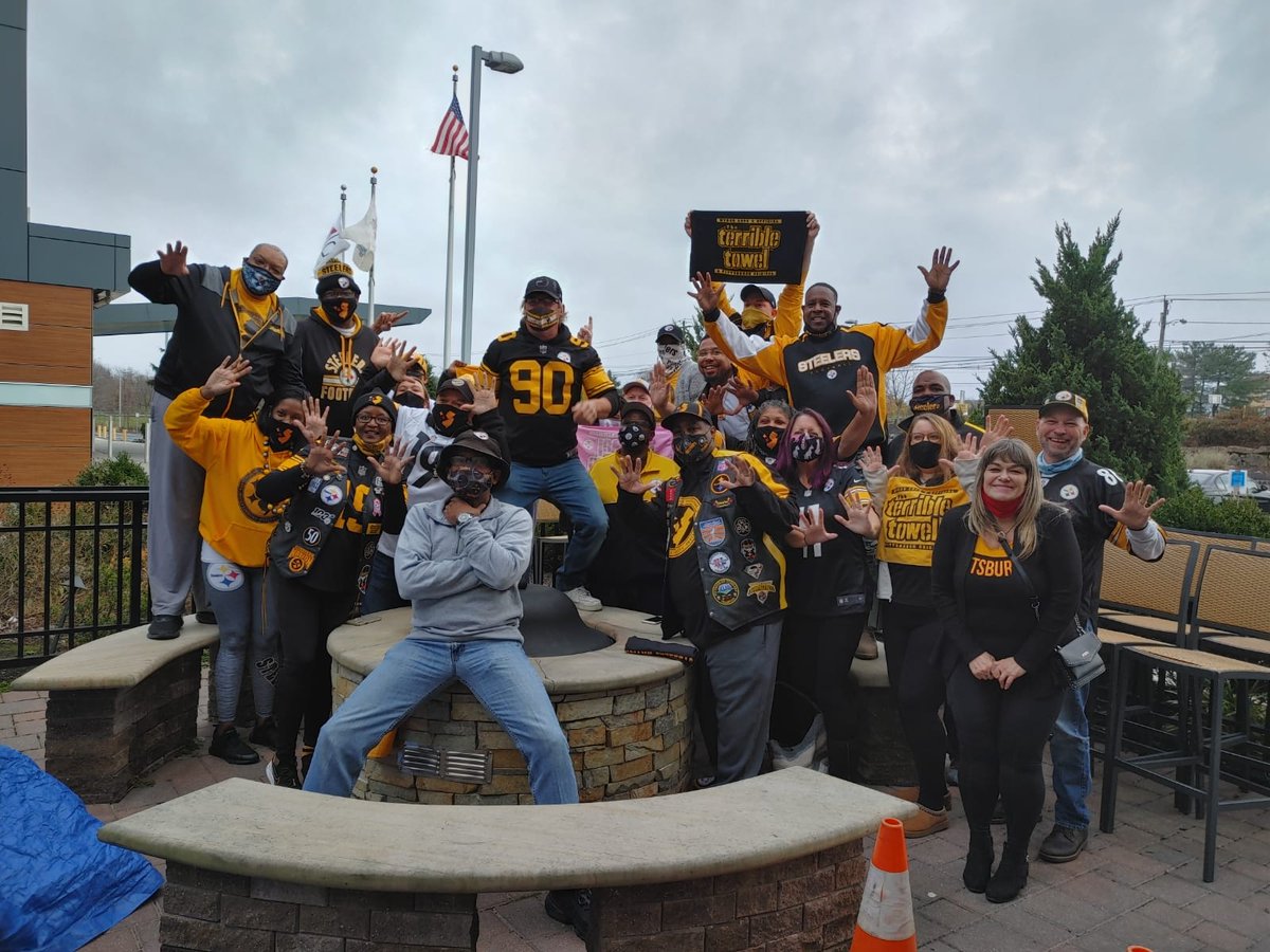 ecscjsno's tweet photo. CAN YOU SAY, 10-0??? On to Baltimore! #SteelerNation #ECSCJSNO https://t.co/zxCJs3Q4np