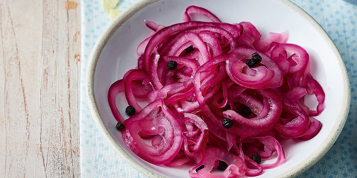Now let's start to broaden our horizons a bit. Cause pickled onions are sexy as hell. I'm talking sliced red onions and GLISTENING whole silverskins. The whole ones look scary but they play niceand sliced ones can be ready in 20 minutes but they'll keep you up all night long