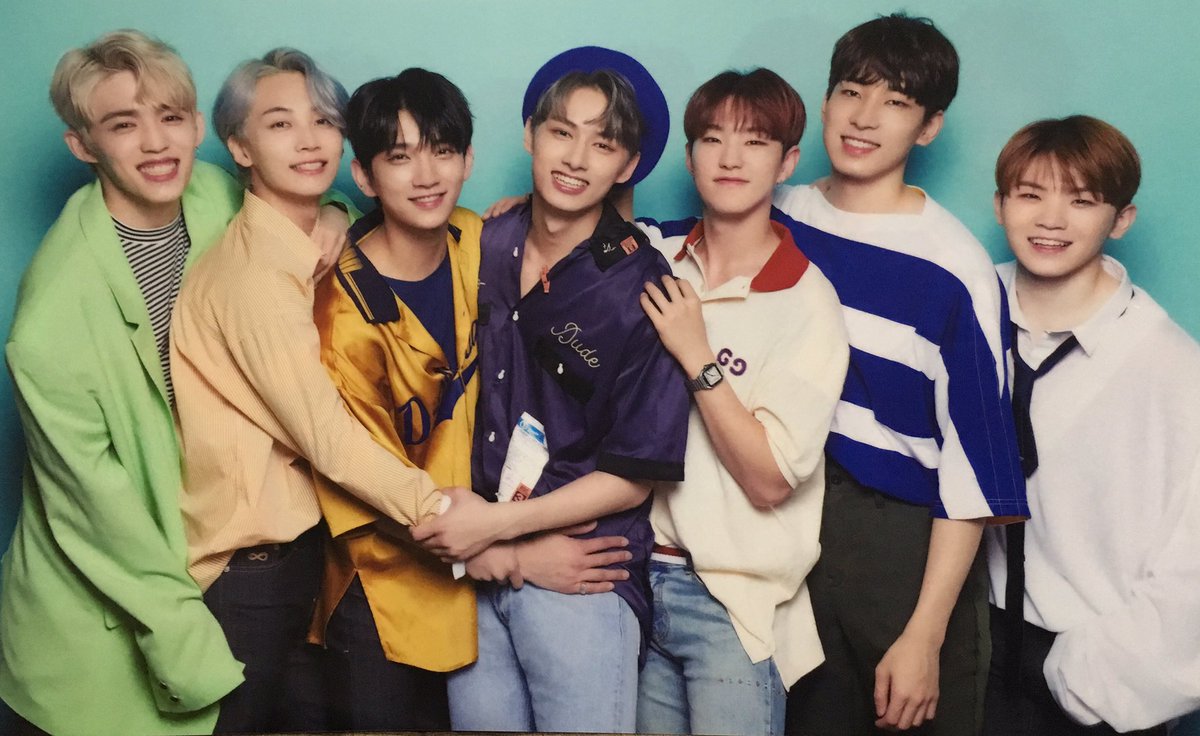 junhuimedia's tweet photo. Junhui is the center of Hyung Line 

#JUN #준 #俊辉 #SEVENTEEN  @pledis_17 https://t.co/bqiDNO11DV