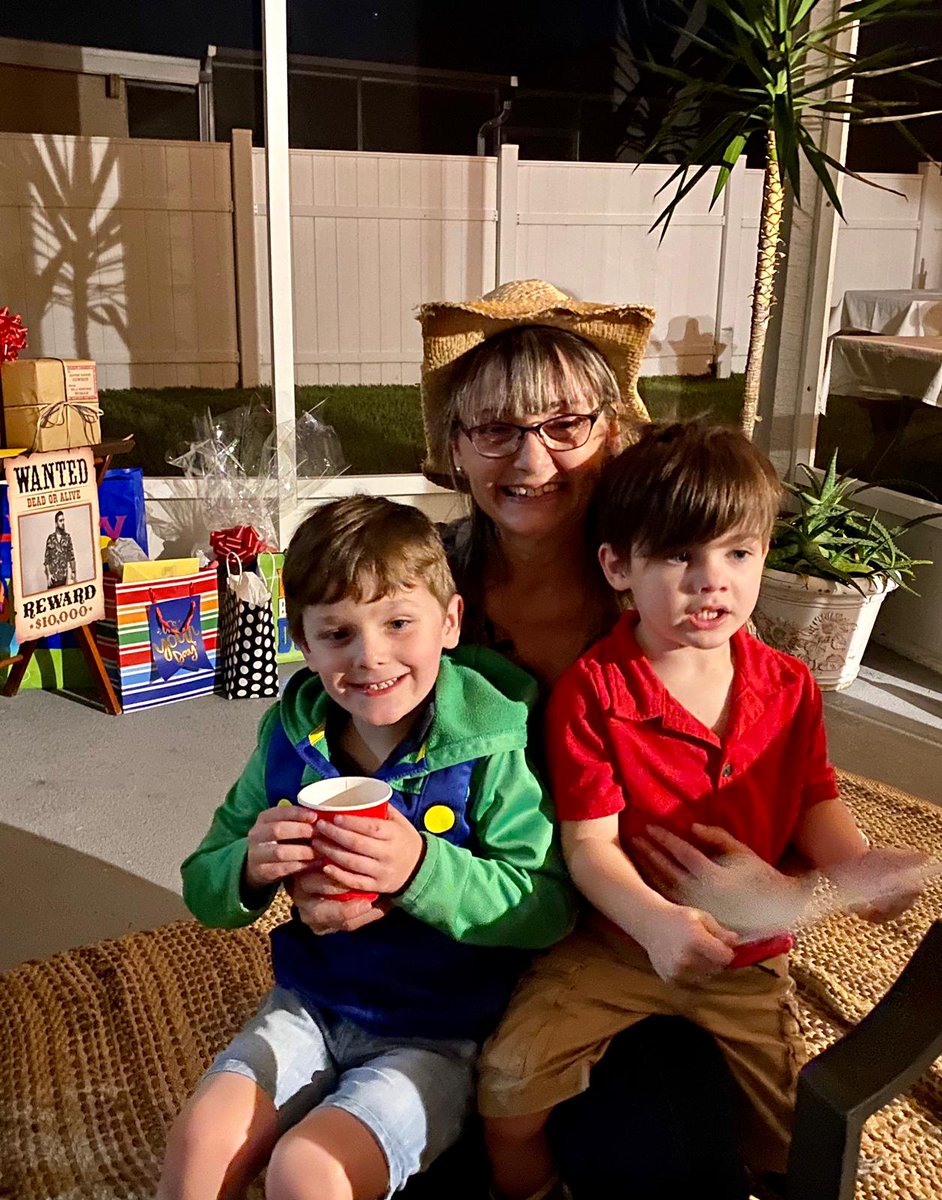 At Tristan Meister birthday party, with family and friends. Was great to see few of my friends and family. Happy birthday to my grandson Tristan 💕 #DrBarbosa #mariabarbosa 11-21-20