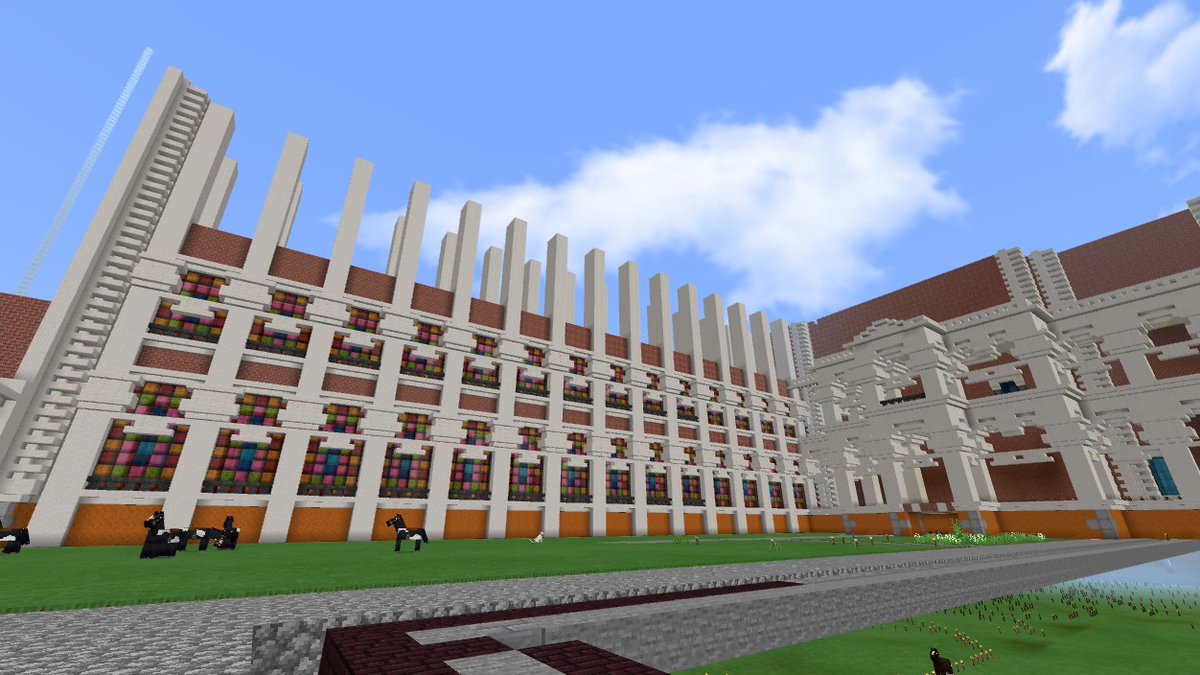 CallumsRealm's tweet photo. Current Progress on Sandmeyer Manor. The revamp of the outer walls has begun. And the Front Porch now connects to the outer walls completely.

@TheTansFriend02 https://t.co/bsGc0CGPYE
