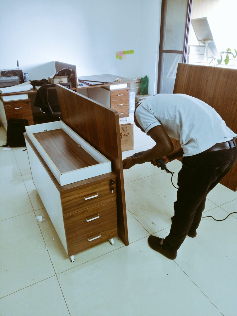 MoriahMovers's tweet photo. When a business hires Moriah Movers to relocate their office, they're expecting a team that can do it in the most efficient way to decrease any downtime, they're expecting a team that's built on integrity, trust and have the gusto to stay organized and on schedule.

0721883642 https://t.co/q2Drs3FwRx