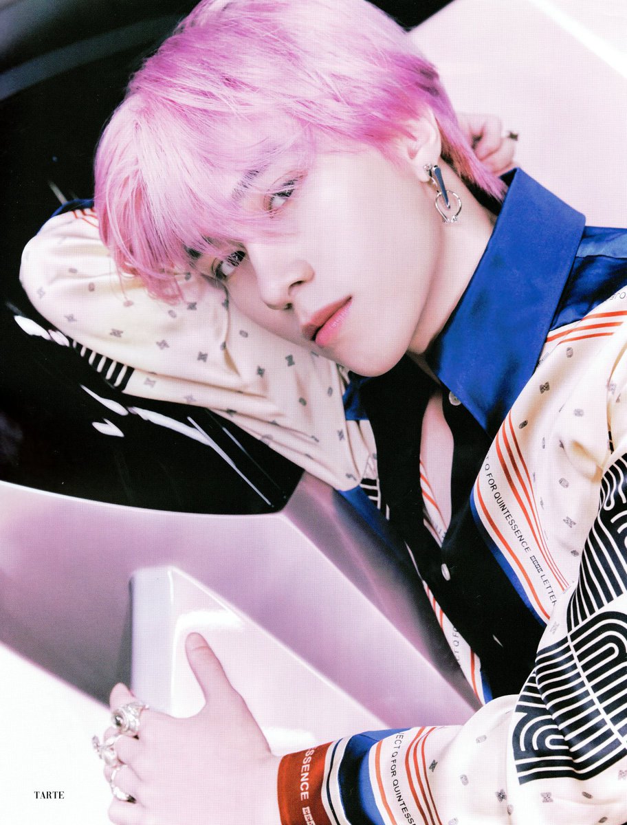 disstyne's tweet photo. vean esos visuales

#AMAs  #AMAsTNT NCT 127 #NCTzen @NCTsmtown_127 https://t.co/ZIyYjE6iuC