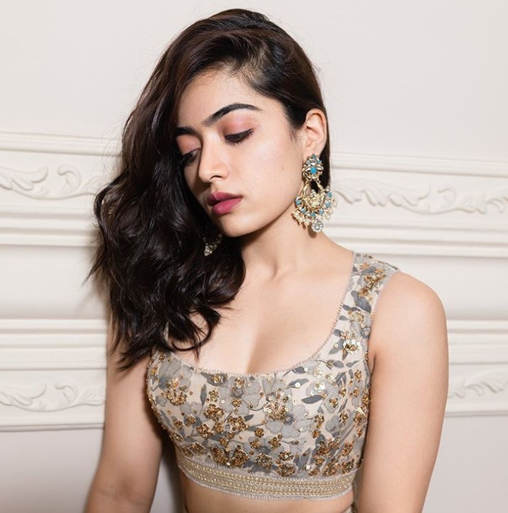 ನನ್ನ ದೇವತೆ ರಶ್ಮಿಕಾ  @iamRashmikaಶುಭೋದಯ ನನ್ನ ಪ್ರಿಯ, ಒಳ್ಳೆಯ ದಿನನಿಮ್ಮ ಕುಟುಂಬದೊಂದಿಗೆ ಸಂತೋಷವಾಗಿರಿ,ನೀವು ಸೌಂದರ್ಯದ ದೇವತೆ, ನೀವು ನನ್ನ ನೆಚ್ಚಿನ ಸ್ವೀಟಿನೀನು ನನ್ನ ಜೀವನ, ನೀನು ನನ್ನ ಸಂತೋಷನೀವು ನನ್ನ ಸ್ಫೂರ್ತಿಸಾಕಷ್ಟು ಪ್ರೀತಿ    ನಿಮ್ಮ ಪ್ರಾಮಾಣಿಕ ಅಭಿಮಾನಿ  #RashmikaMandanna  @iamRashmika