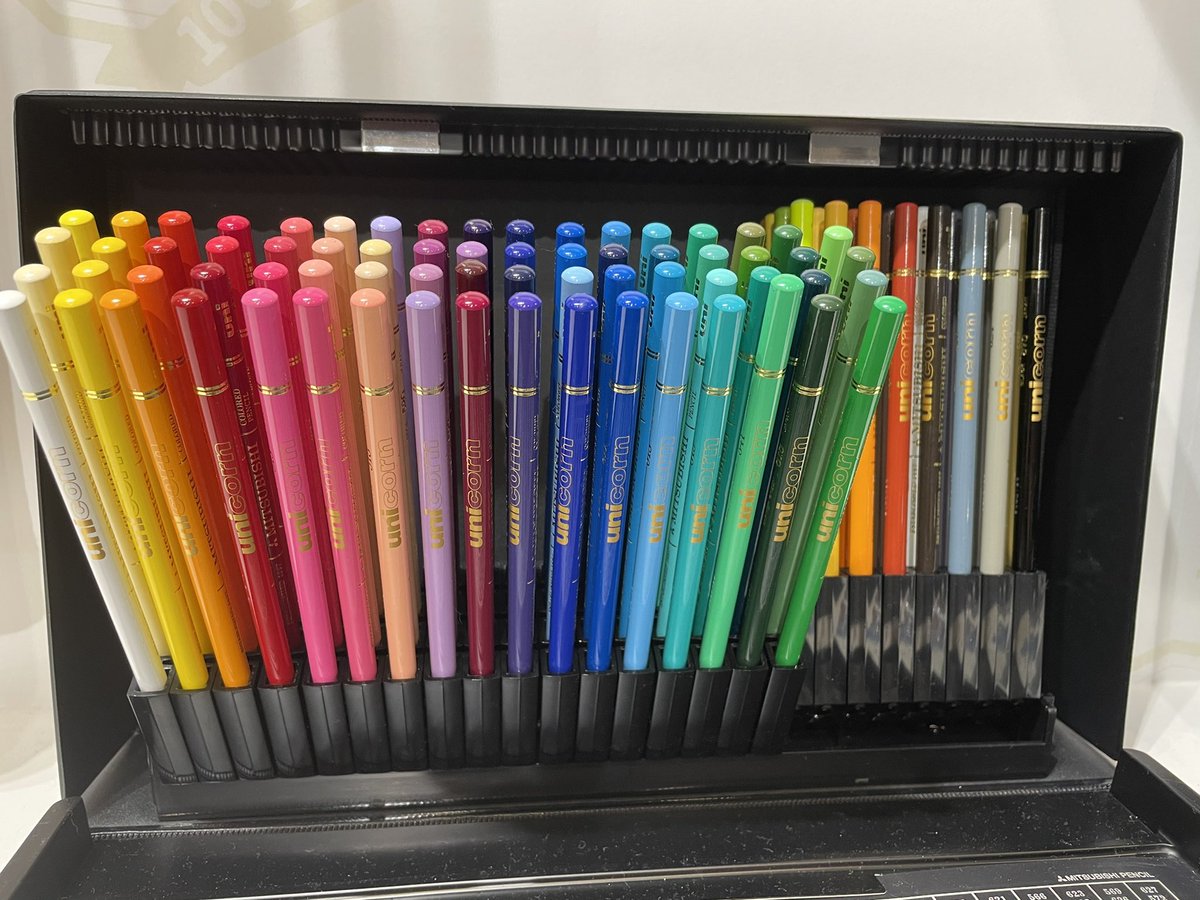 Unicorngoods 副 三菱鉛筆 Uni とのコラボgoods 100色色鉛筆 Originalパッケージ Amp Each鉛筆にuniコーンがprintされてますyo 詳細はこちらから T Co Mbg39ohbum ユニコーン 100周年展 百が如く 三菱鉛筆 Uni 色鉛筆 100色