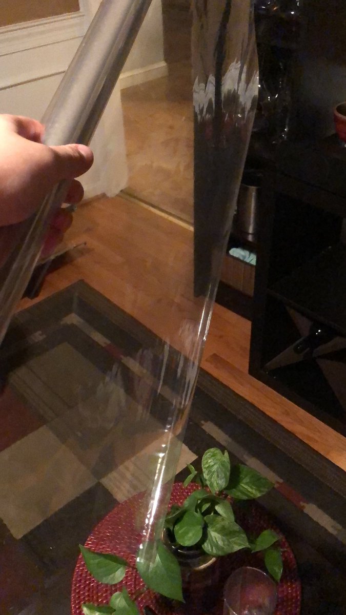 r_ybread's tweet photo. Bought silver wrapping paper at the dollar store to wrap my gf’s birthday presents and this shit is CLEAR?!?! WHO TF USES CLEAR WRAPPING PAPER??? Ion give af tho I’m usin it https://t.co/9tSiyvcnxf