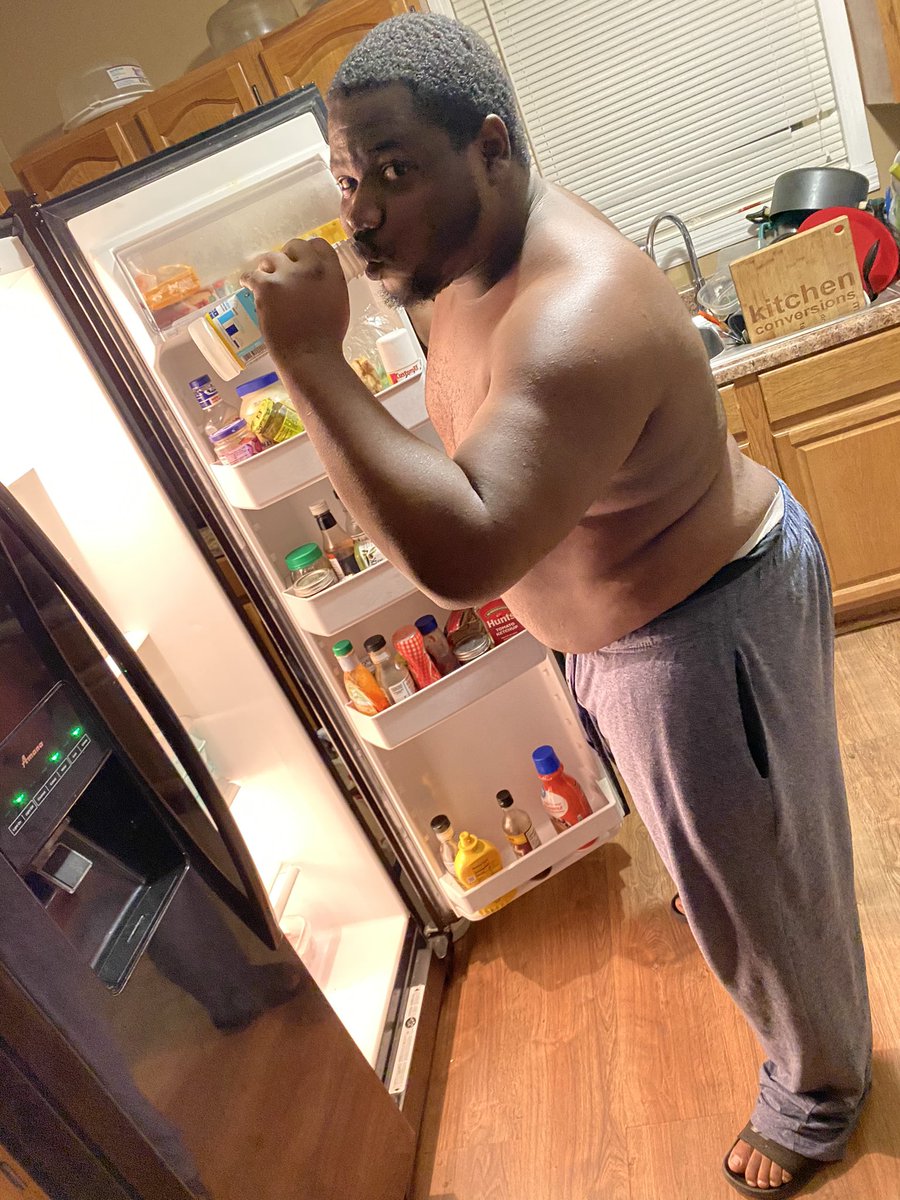 cortee21's tweet photo. Her: I know you not in there eating all my food 

Me: https://t.co/MZtFSIWol1