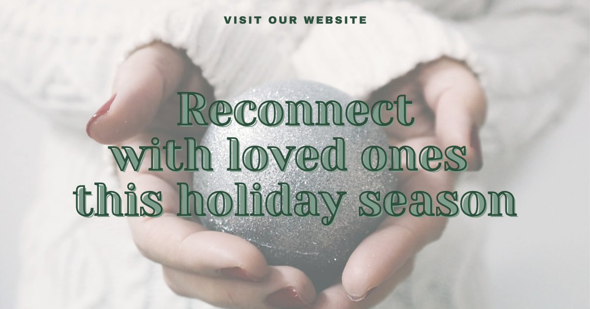 LighthouseResor's tweet photo. #Connecting with our loved ones this #holidayseason is what it's all about. We wish you a Happy Holidays! https://t.co/jgK1sEUIu3 #happyholidays https://t.co/0T8DcU8rNo