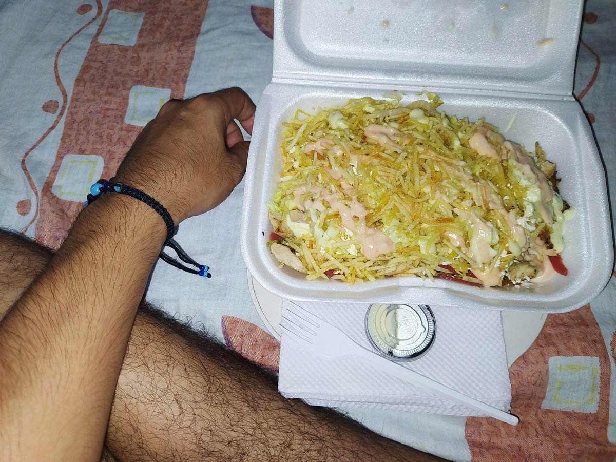 pezzotti_wilson's tweet photo. #dinnertime🍴
#salchipapas #salchipollo https://t.co/STfB2oNqr9