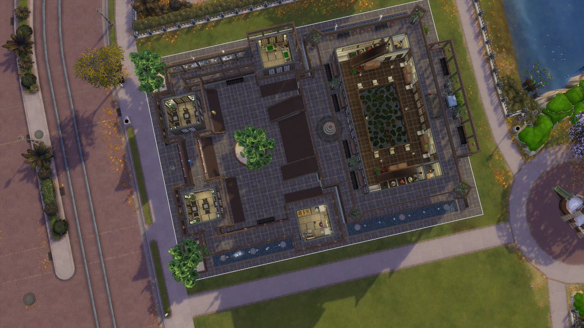 vbutnotvendetta's tweet photo. Here are some layout shots, featuring a rather messy robotics lab #ShowUsYourBuilds #fantashell https://t.co/n4ABB4F97T