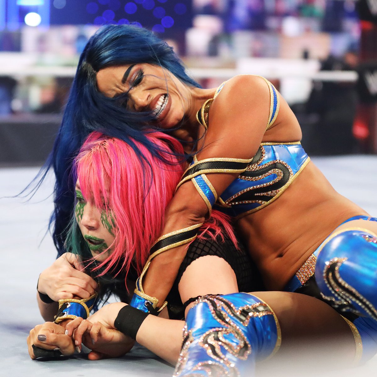 @SashaBanksWWE 