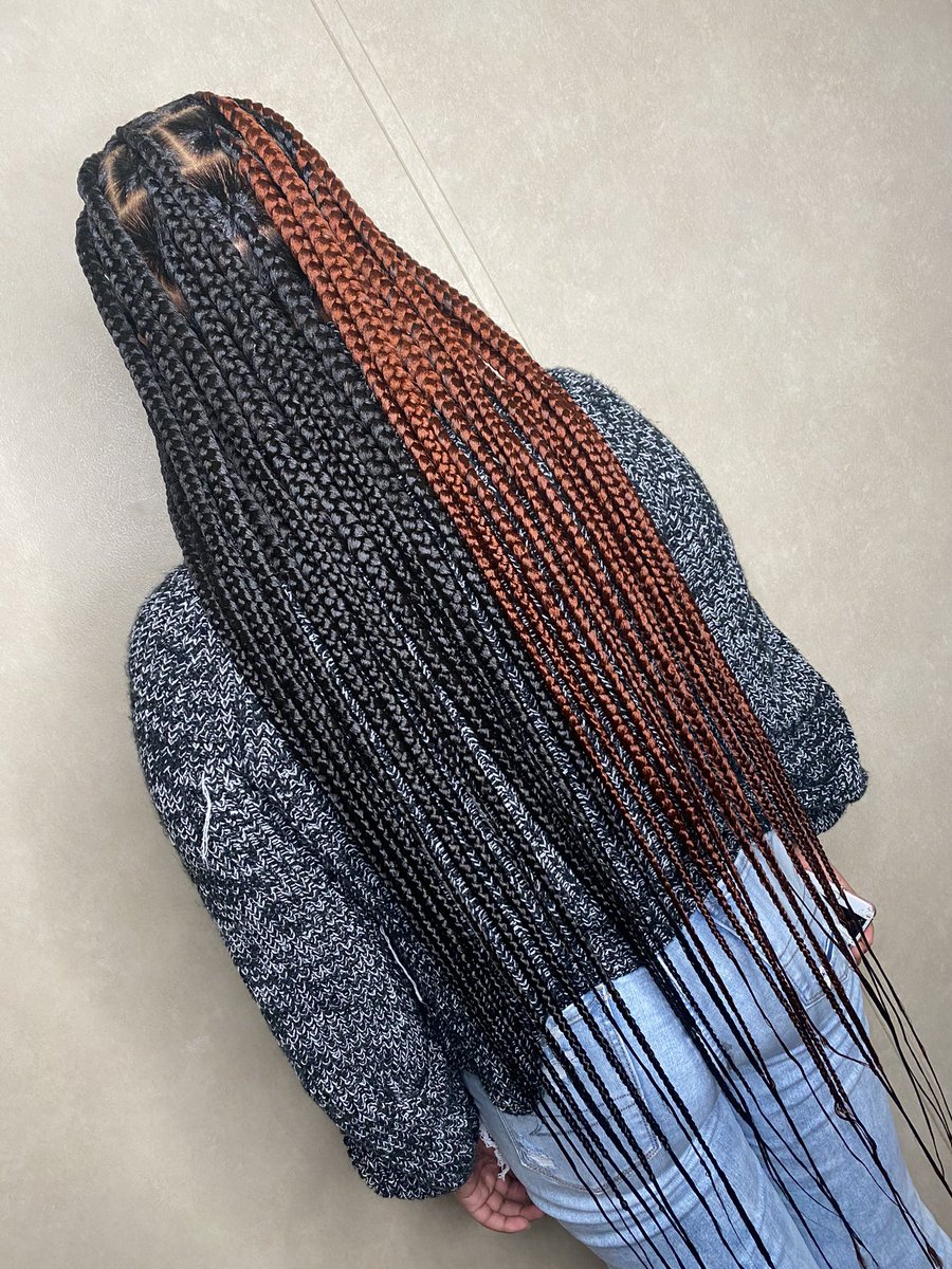 HairByTiaraW's tweet photo. Jumbo Knotless Waistlength 🧡🖤

Fb// Tiara Watson
IG// HairByTiaraW 
Snap// Fluck_Minnie https://t.co/Ui6Wwce7xR