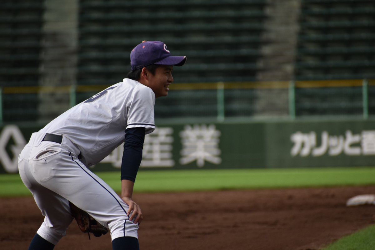 多くの方々に支えられ、最後まで楽しく野球をすることができました。真面目に野球をするのはこれで最後になりますが、大学野球の経験を活かし次のステージでも自分らしく一生懸命頑張りたいと思います。 今まで応援して下さった皆様、本当にありがとうございました！