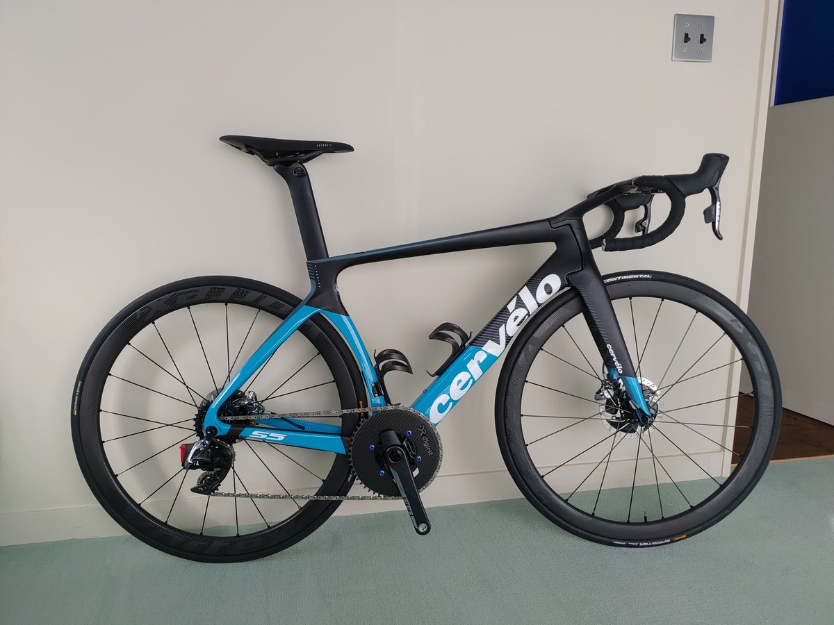 m_10301957's tweet image. Vortexホイールけっこう似合ってるんじゃないか？
完成車重量たいぶ軽くなった
流石チューブラー
#vortexホイール
#digirit