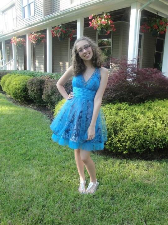 AnubisPodcast's tweet photo. me omw to listen to lmfao at my eighth grade formal #massivetrack https://t.co/sZhY63wmdl