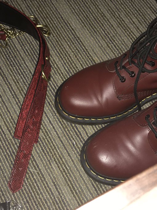 when your collar lowkey matches your boots and you&rsquo;re getting ideas for content but you&rsquo;re too sad to