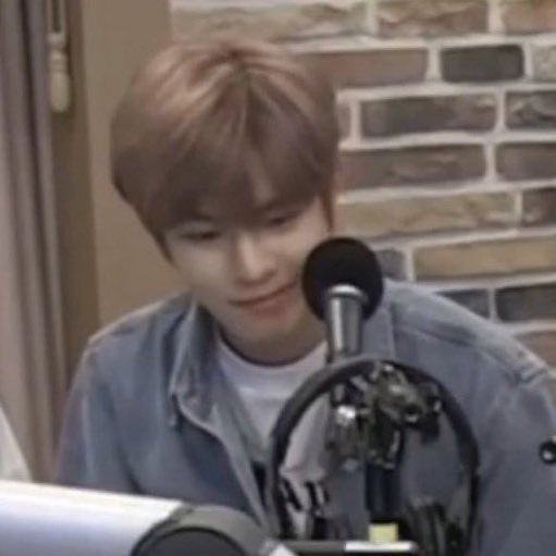 when seungmin smirks— a thread