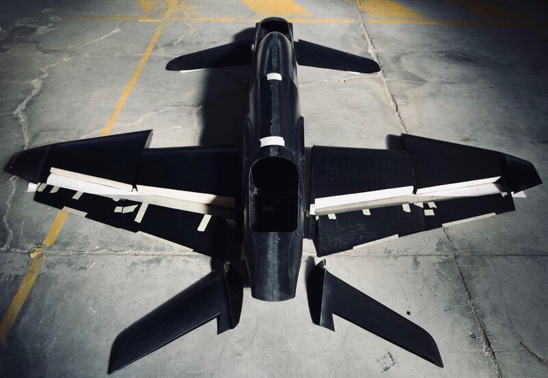 idealmagn3t's tweet photo. ElectricVTOL: RT @MantaAircraft: The #maidenflight of the first 1:3 #demonstrator is imminent and scheduled very soon. Here’s a glimpse of the final #assembly in late October. #HeVSTOL #hybrid #electric #VTOL #aircraft #ANN2 https://t.co/8H1eLbYbCx