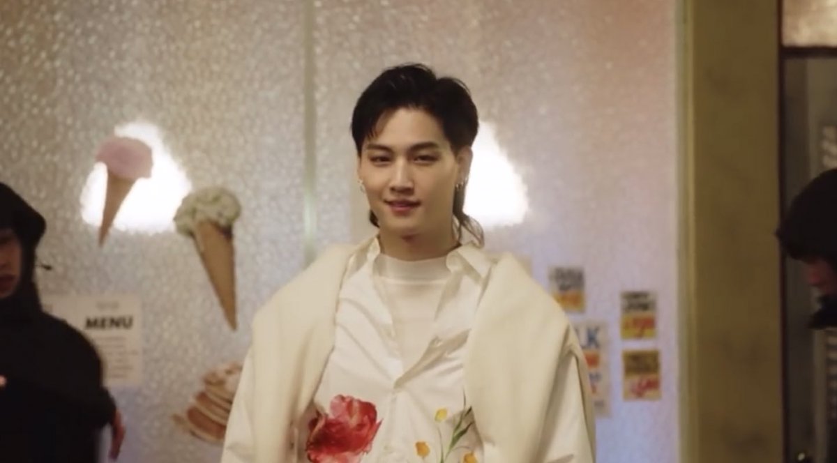 keith_shaniaaa's tweet photo. LIM JAEBEOM ARE YOU FCKING REAL??? ARE Y’ALL KIDDING ME THIS MAN - 😭😭😭😭

#Dday_GOT7_BreathRelease
#GOT7_Breath   
#GOT7_BreathofLove_LastPiece   
#GOT7   #갓세븐 @GOT7Official https://t.co/HvSTeiZm4u