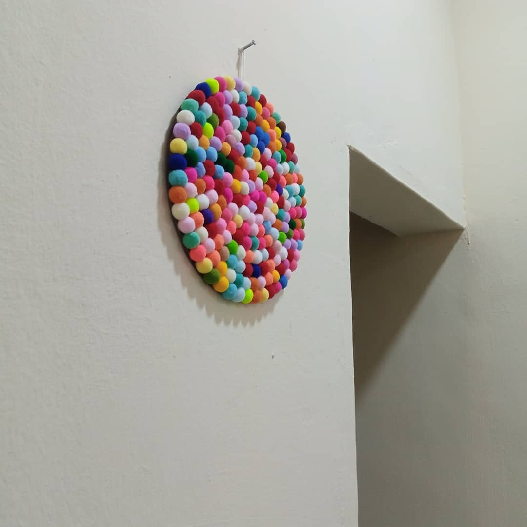 Dhiii_anaa's tweet photo. NEW DESIGN😍
#Wallarts
...
Size - 25×25cm
...
Price - #3000 
Nationwide Delivery.
KINDLY HELP RT🙏🙏🙏
#wallartsticker #pompomballsdecor #pompommaker #interiordecor https://t.co/65B53Mc8ih