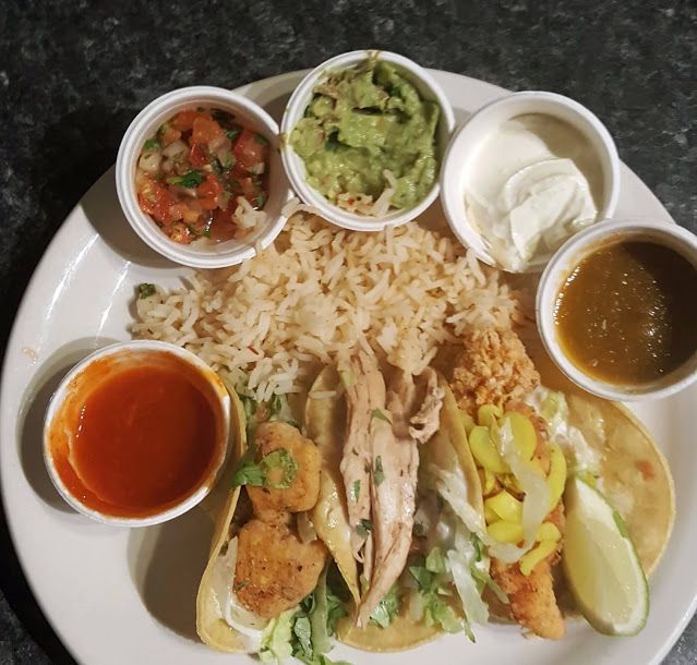 CorkBilly's tweet photo. Taqueria Takeout from O'Mahony's Watergrasshill https://t.co/BsP0iqOtph @omahonysofwgh  @LilyRamirezFora @NeighbourFood @thegoldenbean @corkbread  #CroppyBoy #EastFerryFarm @KnockalaraFarm @gubbeen #GubbeenSmokehouse #supportlocal #food #blogger https://t.co/WvlJNaHqUA