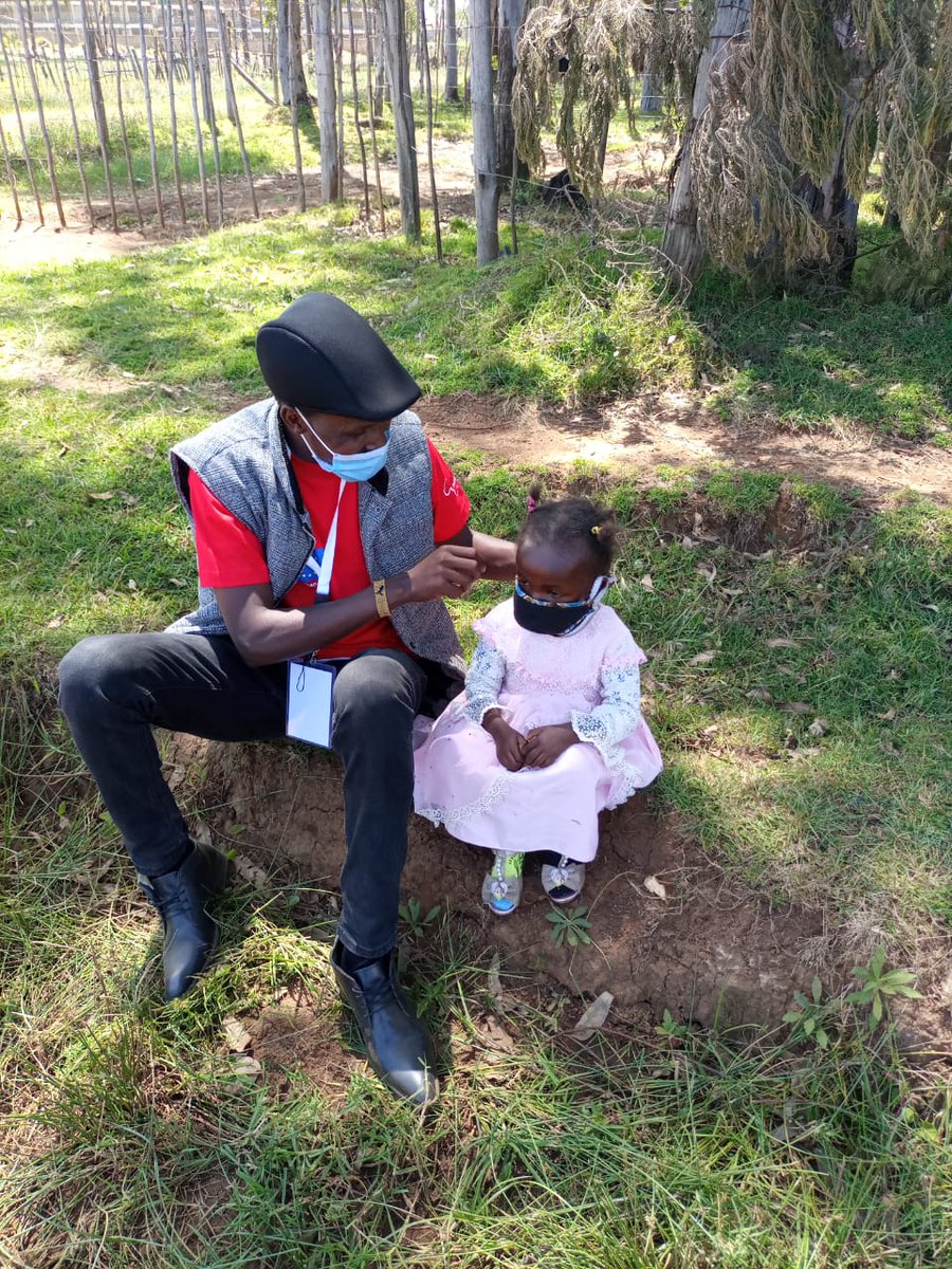 MecraSarafina's tweet photo. Taking care of this little humans should be our first priority .....They are too adorable to be wiped away because of our mistakes....Wear your mask,sanitise,observe the MOH guidelines and PAMOJA TUANGAMIZE CORONA 
@YEDNetworkKe 
#WearAMask 
#SocialDistancing https://t.co/m7ruV445ml