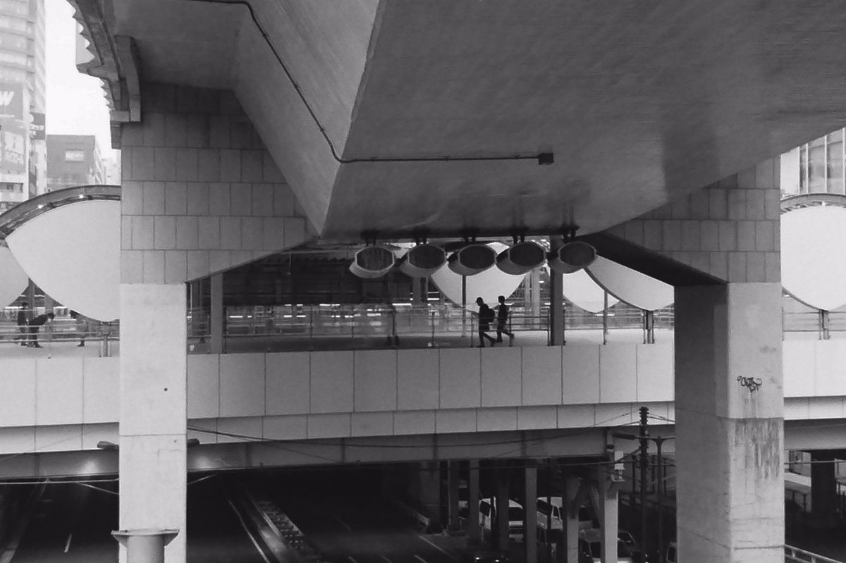 zucche's tweet photo. 渋谷から南に歩く-4
#arco35 #acros #猿楽町 https://t.co/x5EEdRDrdi