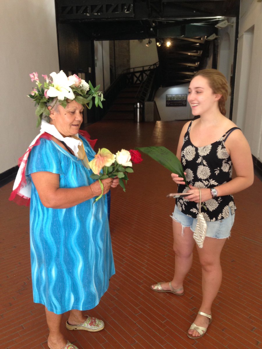 Study in Italy tweet media