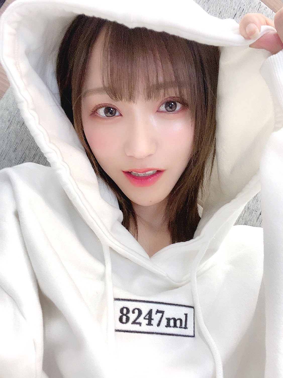 野口衣織 直筆サイン