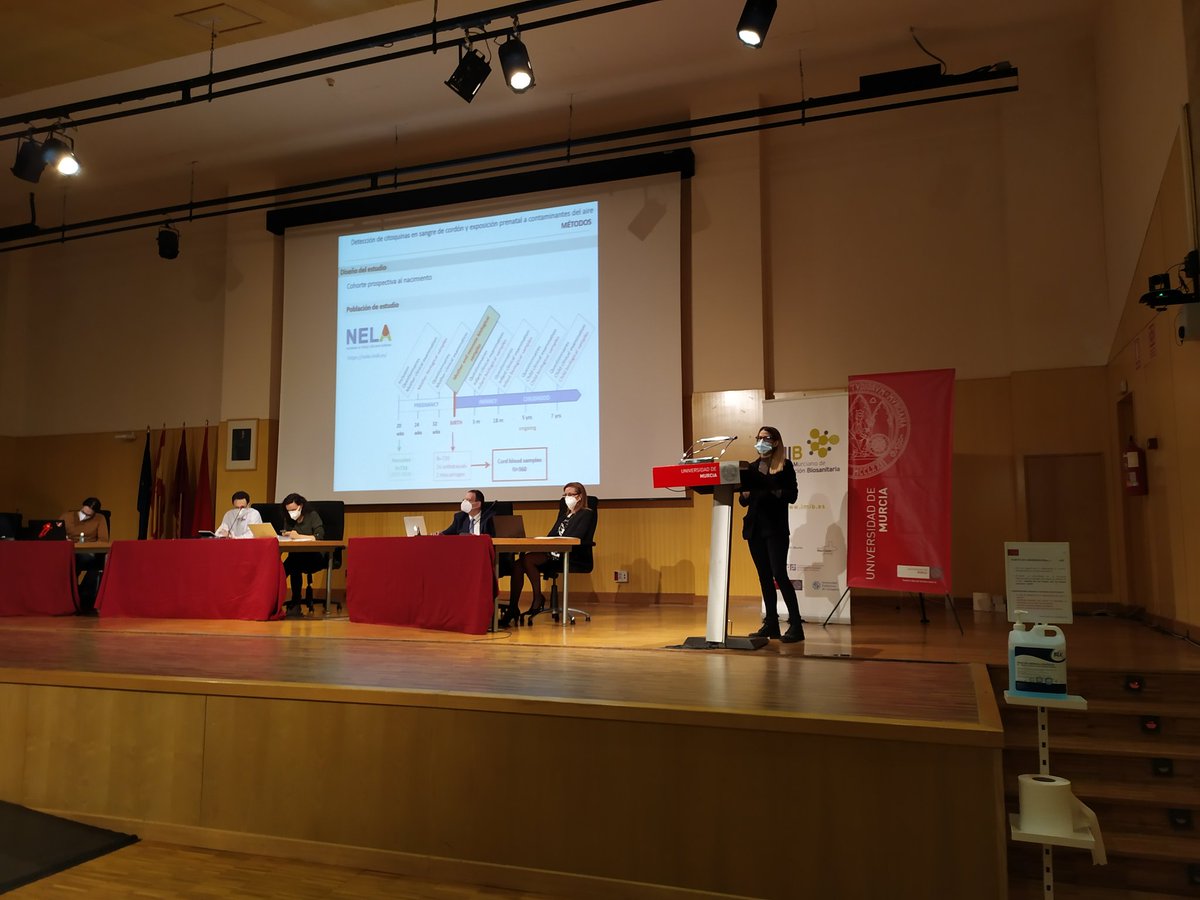 IMIB_RMurcia's tweet photo. #VJornadasIMIB Azahara María García ha analizado los niveles de detección de citoquinas en sangre en el cordón umbilical 🤰 y la exposición prenatal a contaminantes en el aire 💨. https://t.co/eaaFi9bEb8