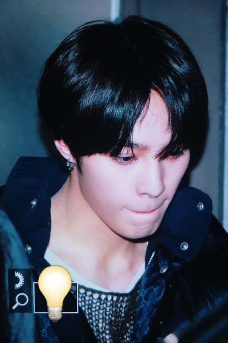 CharmLamp1010's tweet photo. 201123 Vlive 퇴근

#YANGYANG   #刘扬扬   #扬扬 #양양  
#WayV    #威神v #NCT2020   #NCT https://t.co/dPDfz9qidj