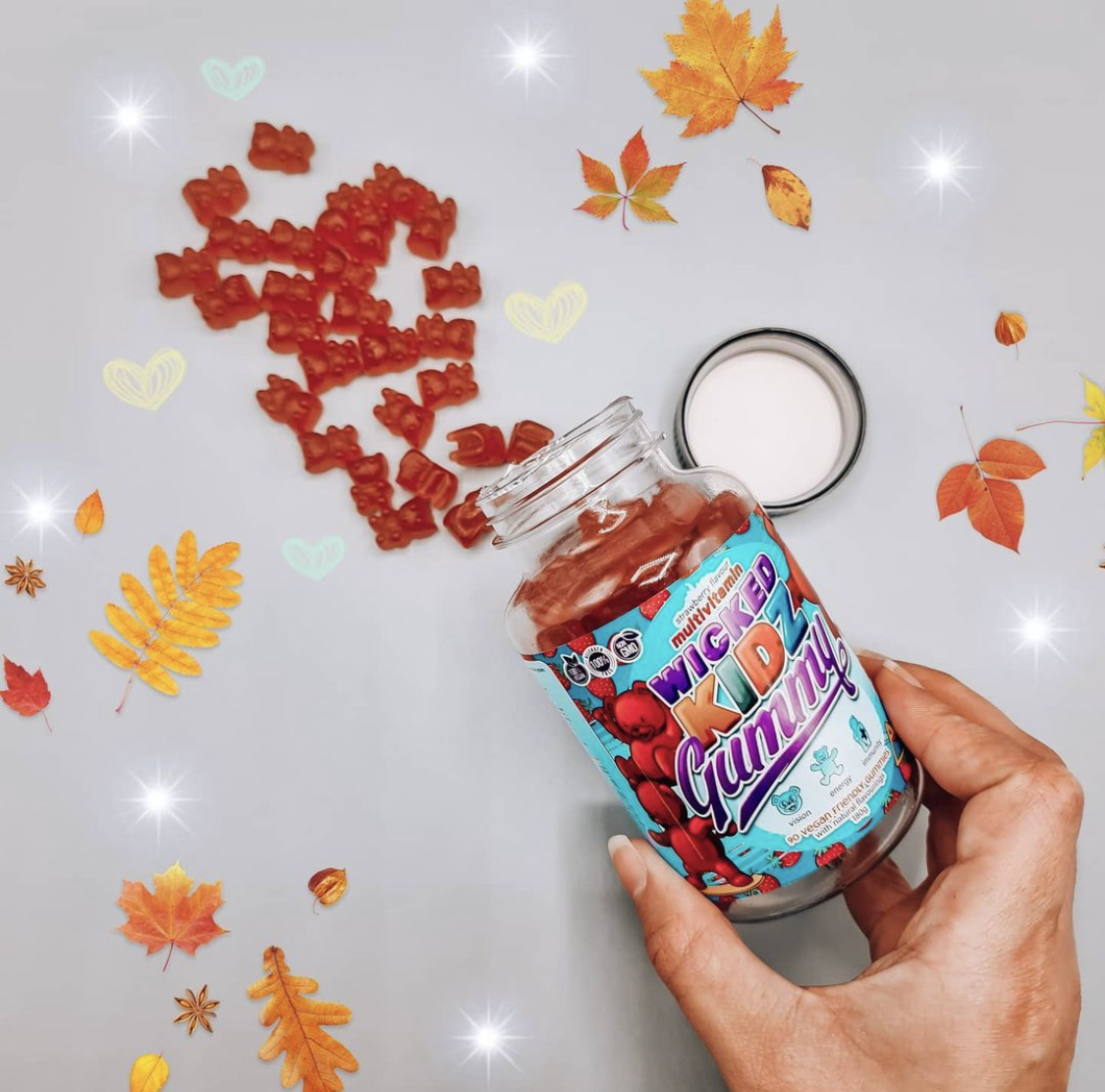 "DELICIOUS!
I have zero issue trying to get my kids to take their vitamins now!" - Judy. Wicked customer.
.
.
.
#happyinsideout #kidsvitamins