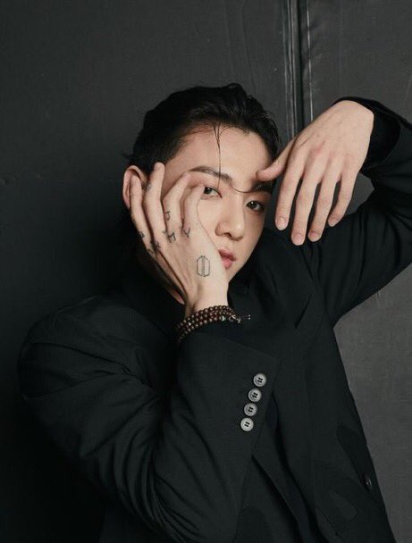 JKRV24's tweet photo. ฝันที่ไม่กล้าฝัน ㅠㅠ ผัวมาก กุตายแล้ว https://t.co/U11cscOzvR