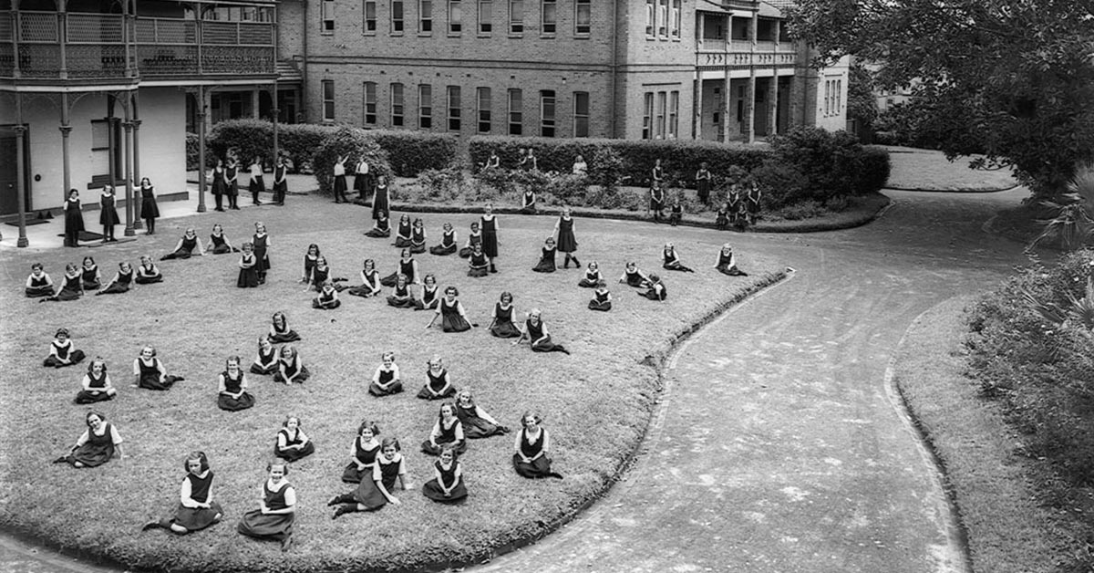 CityofRyde's tweet photo. Explore City of Ryde's history and development by browsing through our online exhibition featuring images of people, places and progress.
#sesquicentenary #150YearsofRyde #rydelocal
See exhibition > https://t.co/oKlsQ4l6Cg https://t.co/qi1O4t6ad5