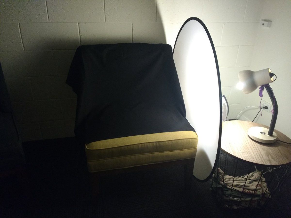_InPerformance's tweet photo. Sometimes you have to do the best with what you've got.

I was asked by a visual artist to take photos of some of her work. There wasn't much of a brief and I only had an hour, so I grabbed the most portable and available items. Not a bad effect in the end. #ProductPhotography https://t.co/TMPQF02l9R