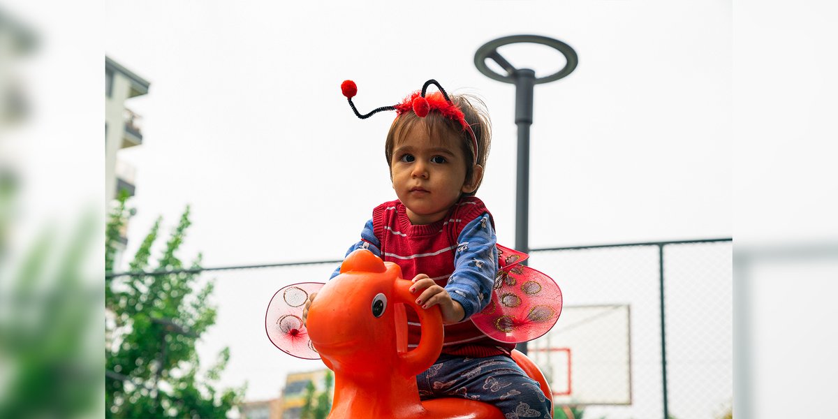 PolfisanPark's tweet photo. Uç uç böceği, Atlı Karınca'da!
#polfisan #oyundevamediyor #park #spor #eğlence #çocuk  #play #goes #on #kids #design #oyunparkı #springrider #playground #happy #smile #children https://t.co/P0tLMkhd5B