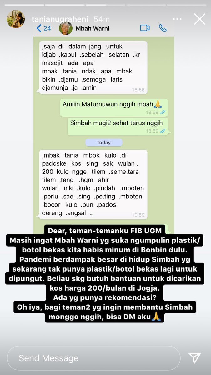 PutrriAP's tweet photo. Teman-teman yang punya info kos maksimal 200k bisa hubungi akuu yaa.. temen-temen UGM khusunya klaster soshum pasti pernah lihat mbah ini tiap pagi ngumpulin sampah disekitar jalan sosio humaniora. Terima kasih 💛 https://t.co/itHfNxaFgx