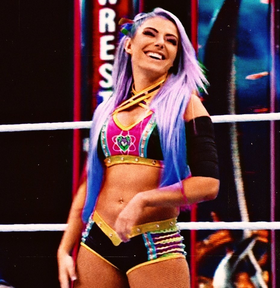 some different hair colors on superstars