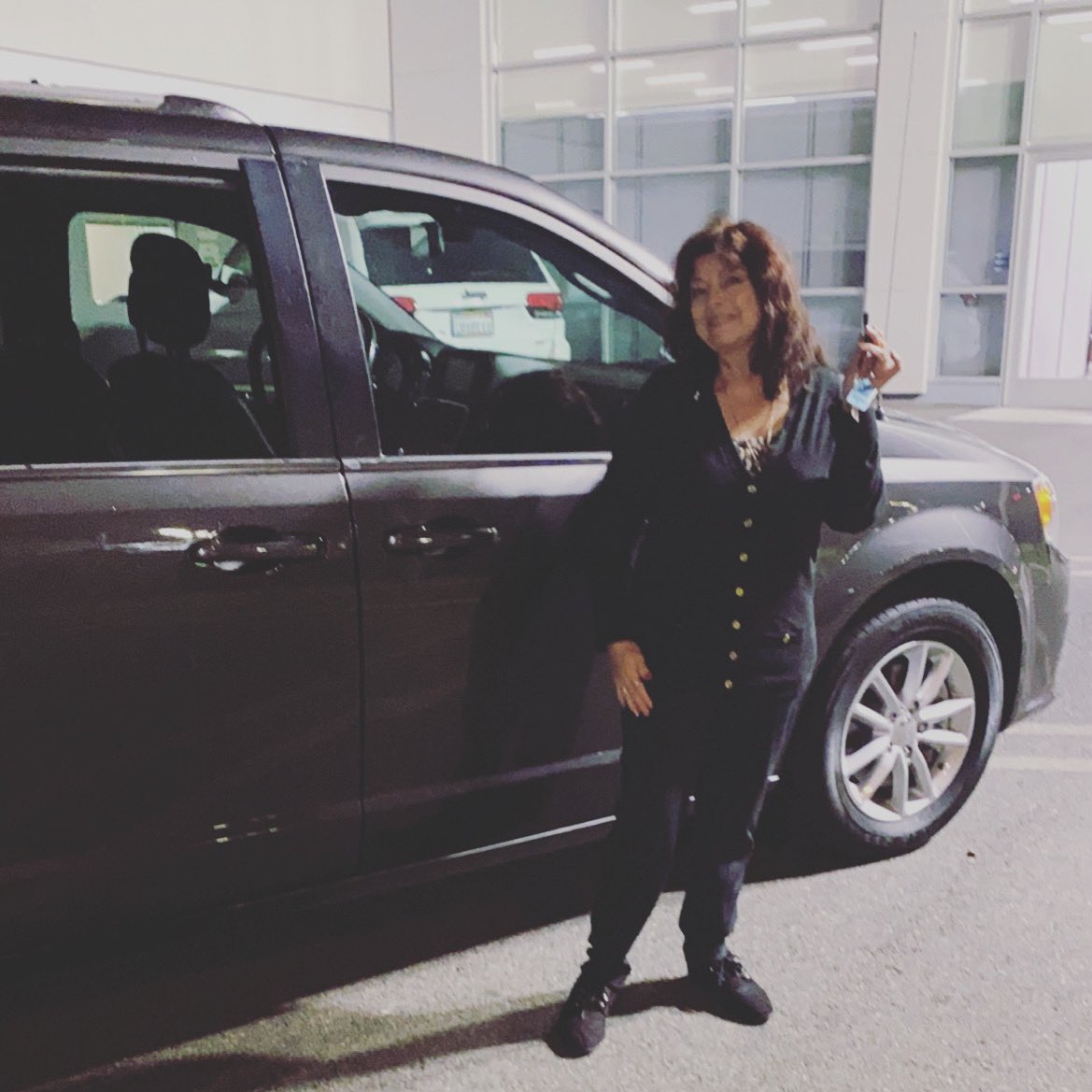 RichardMahe85's tweet photo. So grateful and privileged that I can purchase a new car for my Mom. She sure loves her minivan! Thank You Jesus! https://t.co/LsaFdb20tD