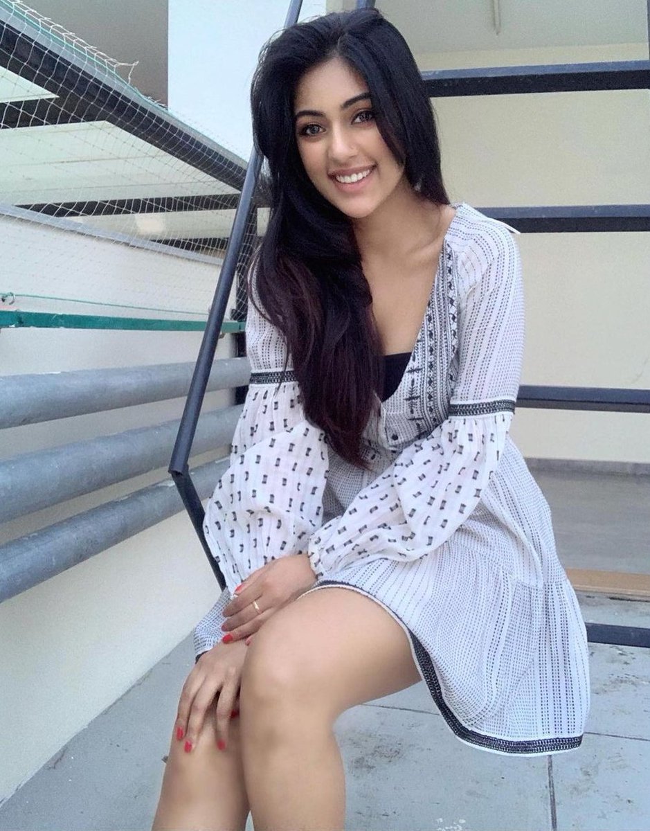 OnlyHeroinesOff's tweet photo. #AnuEmmanuel Good Night ❤️ 

@SuperSunnyTwitz @Vipin2217 @nauty_krish 
@WildCat_Mahi @Nehareeka15 @MANNI71120768
@thoselayers @Ravi_freebird
@sunny1_d @shareefladaki @8kkAl0ON7ye1RuT  @iAdityaThakur_
@ImRiya69 @_Pooja237_68 @shaayri_queen @NehaSharma776  @rajeshshahu484 https://t.co/cEblyoaXXZ