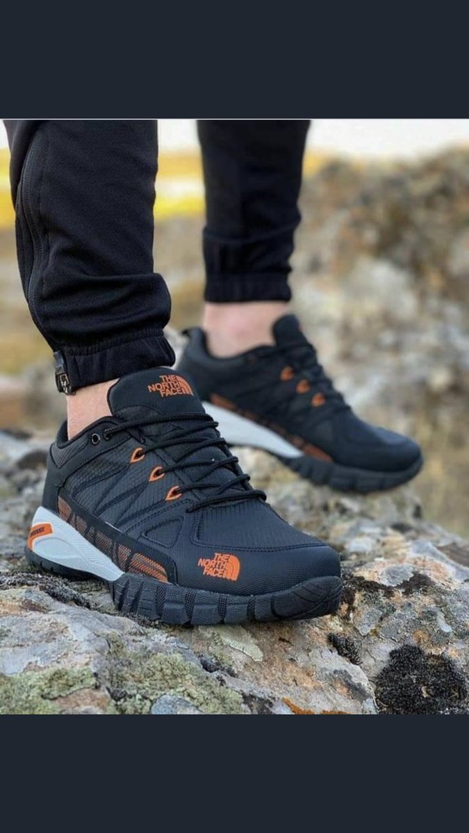 Northe Face 💯
🎁 1 çift 120TL 
🎁 2 çift 200TL +Korgo bedava 
👟 numara Aralığı: 40-44
