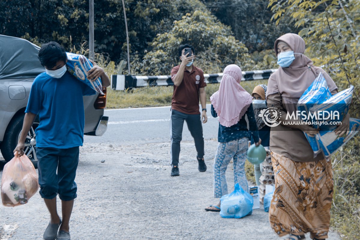Malaysia For Syria On Twitter Kemaskini Bantuan Segera Covid 19 Sabah Chapter Tim Mfscare Bersama Global Peace Mission Gpm Malaysia Malaysia Membeli Beberapa Barangan Tambahan Dan Telah Mula Melaksanakan Agihan Sumbangan Kepada 100