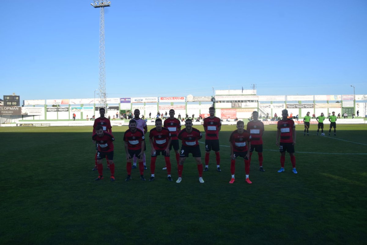 Buenos días afición, a por el lunes, con alegría. #VamosMiGerena ❤️🖤
