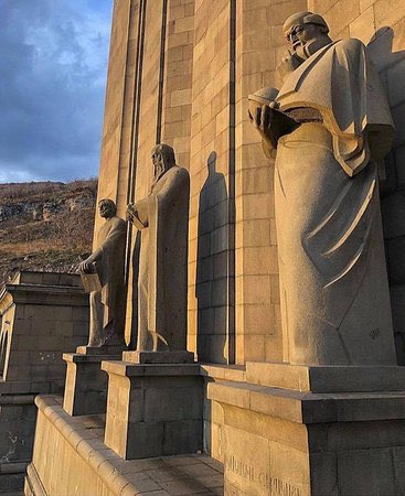 Armenian architecture a THREAD: